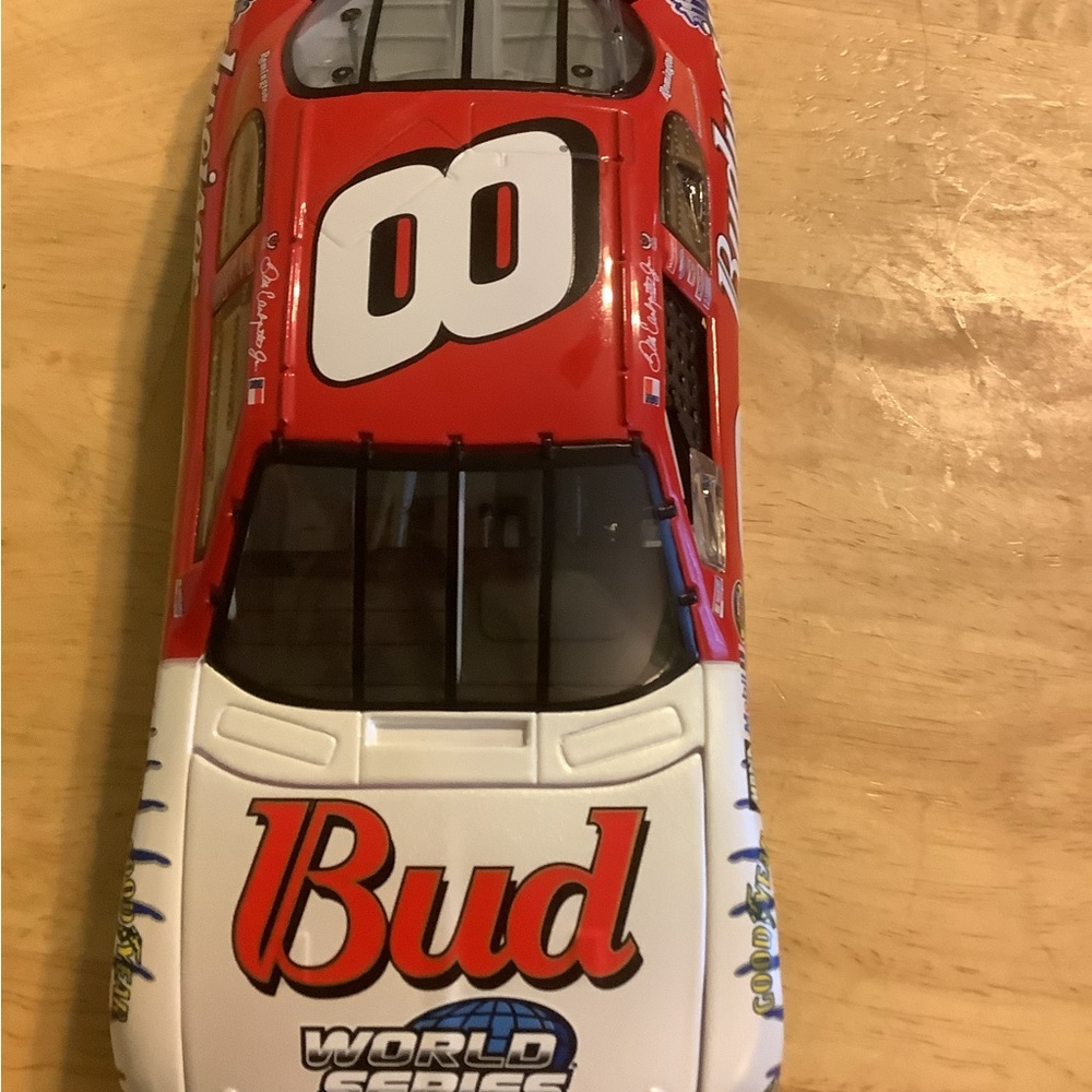 Dale Earnhardt Jr. #8 1:24 die cast.